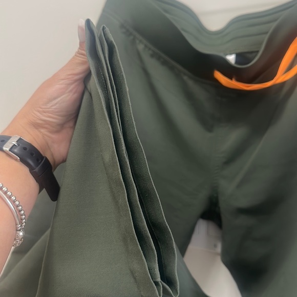 Figs Scrub Pants Technical Collection - Picture 7 of 11